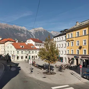 Appartamento Riesiges Zentrales Mit Parkplatz Innsbruck
